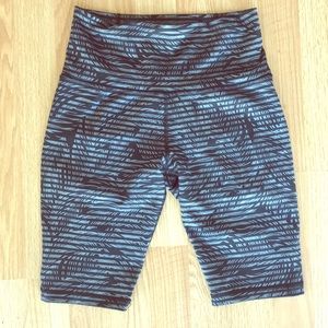 Lululemon Groove Short